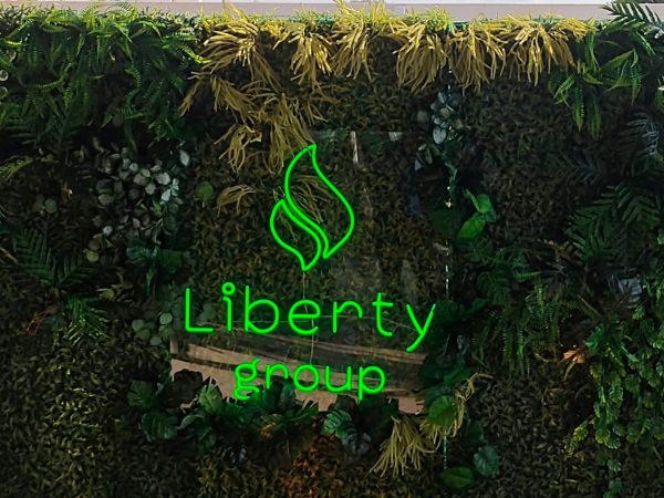 LETREIROS EM ACRILICO E PVC 14