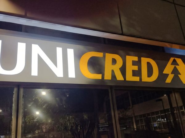 lasersign-empresa-brasilia-letra-caixa-iluminada-1920x1080-unicred