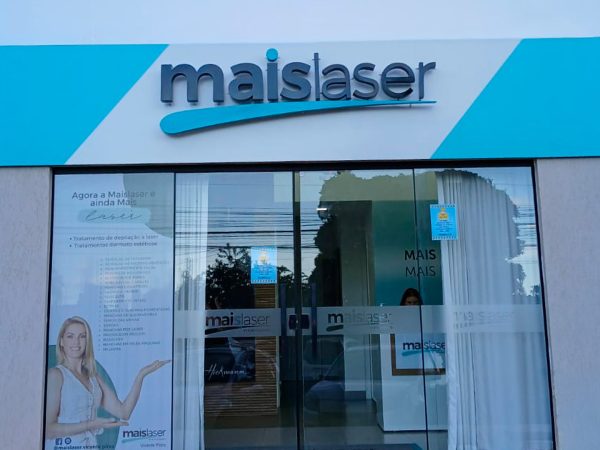 Fachada ACM Letra Caixa