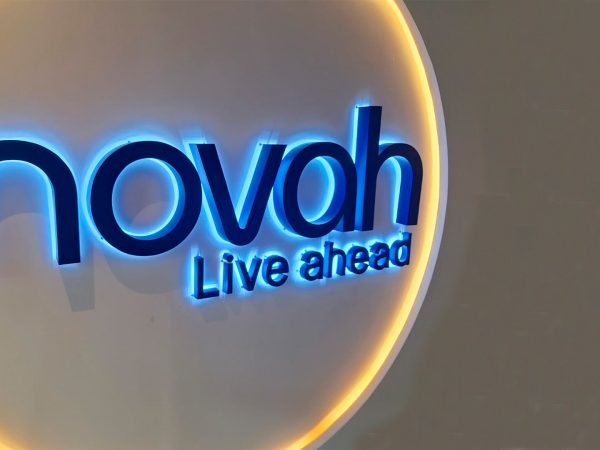 lasersign-sinalizacao-e-projetos-empresa-brasilia-letras-caixa-1920x1080-novah-live-ahead