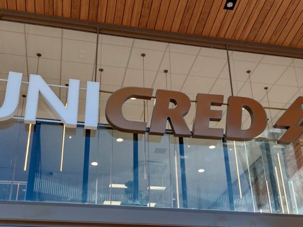 lasersign-sinalizacao-e-projetos-empresa-brasilia-letras-caixa-1920x1080-unicred