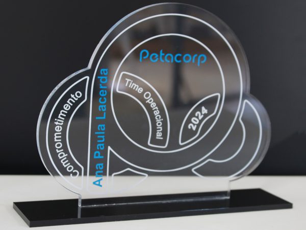 lasersign-sinalizacao-e-projetos-empresa-brasilia-trofeus-galerias-e-placa-de-homenagens-1920x1080-petacorp